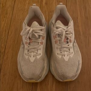 Saucony Hurricane 24 Wide